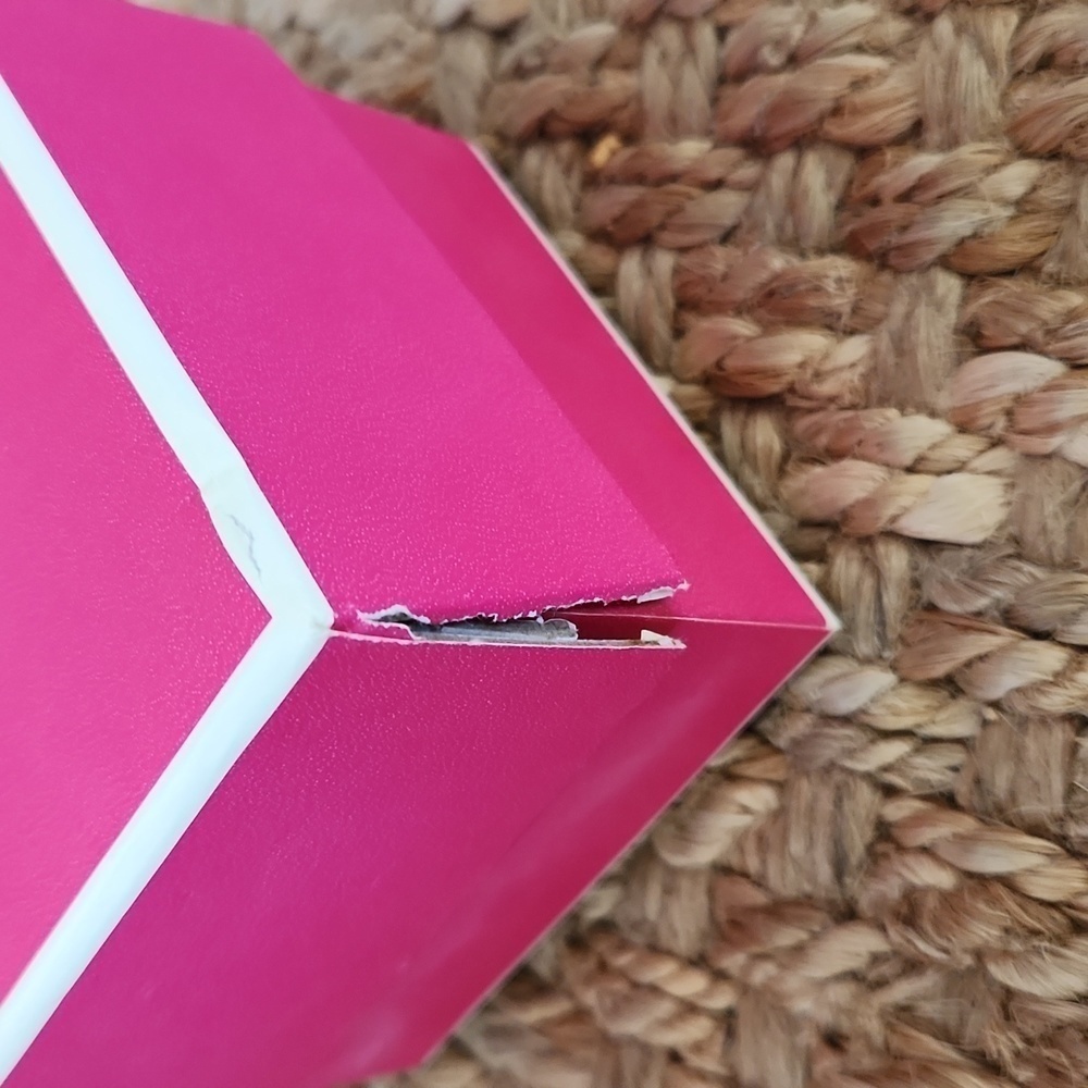 ✨️NWT JUICY COUTURE Gold Diamond lined Watch - Picture 5 of 17